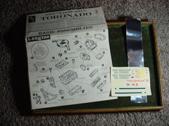 VINTAGE AMT 1968 OLDSMOBILE TORONADO 1/25 MODEL KIT UNBUILT NMIB