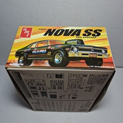 AMT Chevy Nova SS Pro Stocker 1/25 Scale Plastic Model Kit