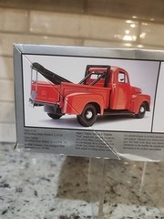 Testors 1:24 Limited Edition Metal Body Model Kit Ford F-1 Tow Truck Red