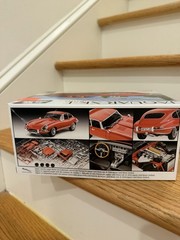 Revell 1/24 Jaguar XK-E (E-Type) Plastic Model Kit 85-4509 Open Box Unbuilt