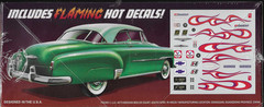 AMT 1951 ’51 Chevy Custom Cruiser, Builds 1 of 3 Ways in 1/25 1556 (104)