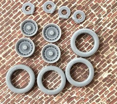 1/24 Scale: 17-inch “Chevy Truck Rally” wheels W/ Wide Rear Tires . Resin
