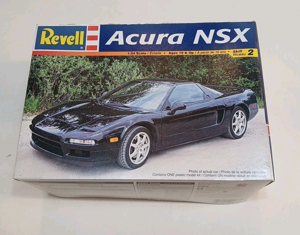 Revell Acura Honda NSX Sports Car Plastic 1:24 Model Kit