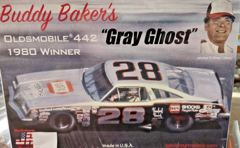 Salvinos JR BB01980D Buddy Baker Gray Ghost Oldsmobile 442 Winner Plastic Model