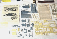 Very Old HUBLEY 1/20 Scale 1912 MODEL T DEPOT HACK Unassembled Model Kit
