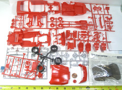 ’85 Corvette Plastic Model Car Kit No Decals 1/24 1984 Monogram USA 2209 TVM