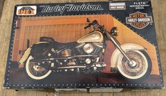 IMEX FLSTC Heritage Softail Motorcycle 1:9 Scale Model Kit – Kit 402 – OPEN BOX