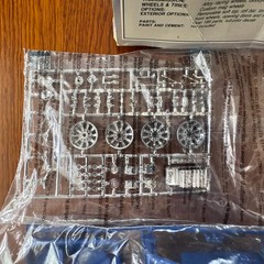AMT Ertl Shelby Cobra 427 Model Car Kit 1:16 Scale NEW OPEN BOX COMPLETE *L@@K*