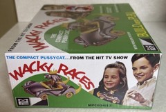 Wacky Races The Compact Pussycat Build and Play Press Lock Model Car Sealed New