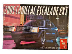AMT 1/25 scale 2005 Cadillac Escalade EXT model car kit – Factory Sealed