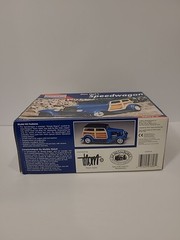 Monogram Dan Fink’s Speedwagon Ford Woody 1:25 Plastic Model Kit 85-7606