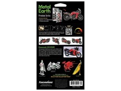 KAWASAKI GPZ900R MOTORCYCLE RED & BLACK STEEL MODEL KIT BY METAL EARTH ICX145