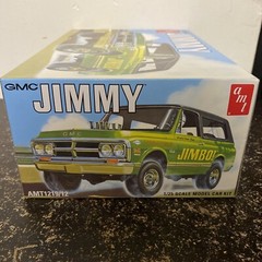 AMT 1/25 1972 GMC Jimmy AMT1219 Plastics Car/Truck NEW Open Box Complete