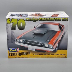 Revell 85-2596 70 Dodge Challenger T/A Parts Kit Bash Rear View Mirror