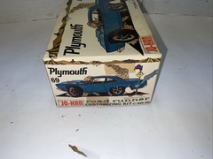 Jo-han 1969 Plymouth Roadrunner Model Car Kit Unbuilt