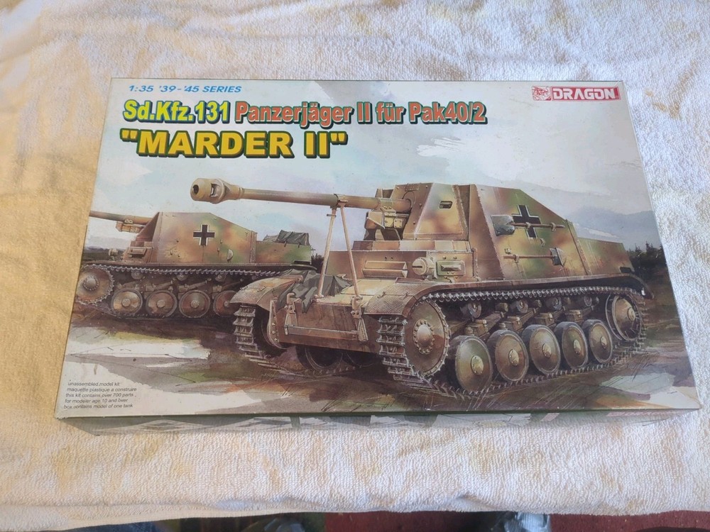 Sd.Kfz131 Marder II – 1/35 Scale Dragon ’39-’45 Series Unassembled Kit#6262