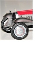 Bugatti Race Car Classic Chiron Racing Racer1 18Built12Metal Model24Carousel