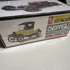 AMT 1/25 1925 Ford Model T Chopped Unassembled Not Painted Plastic Kit