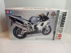 Tamiya 1/12 Yamaha YZF-R1 Taira Racing Full View 14074 ALL PARTS Sealed