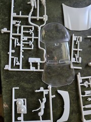 Revell 1/24 Camaro model Body & Suspension Parts W98