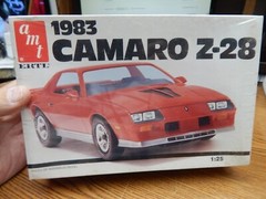 AMT 6561 1983 CAMARO Z-28 CAR MODEL KIT NEW IN SEALED BOX 1/25 LQQK