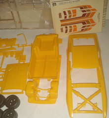 AMT 1973 FORD MUSTANG FASTBACK MACH 1 STREET MACHINES MODEL KIT # PK-4167 W/ BOX