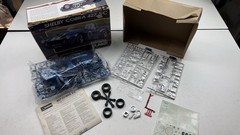 Monogram Shelby Cobra 427 S/C Metal Flake 1:24 Unassembled Kit 2764 1988