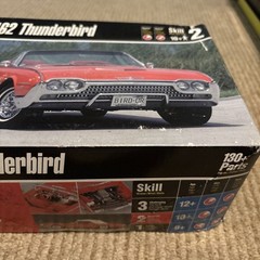 AMT ERTL Classics 1962 Ford Thunderbird 1:25 Scale Model Kit Never Built