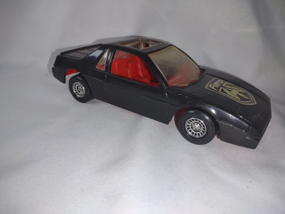 RARE 1984 PONTIAC FIERO GT~STROMBECKER~BLACK~HOOD DECAL~ NEW CONDITION