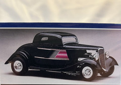 MONOGRAM FORD ’33 Street Rod model kit NEW in FACTORY SEALED BOX- MINT !!!