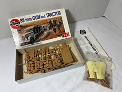 AIRFIX 4OZ 1/72 MODEL KIT WRITTEN SKF7 88 MM & TRACTOR