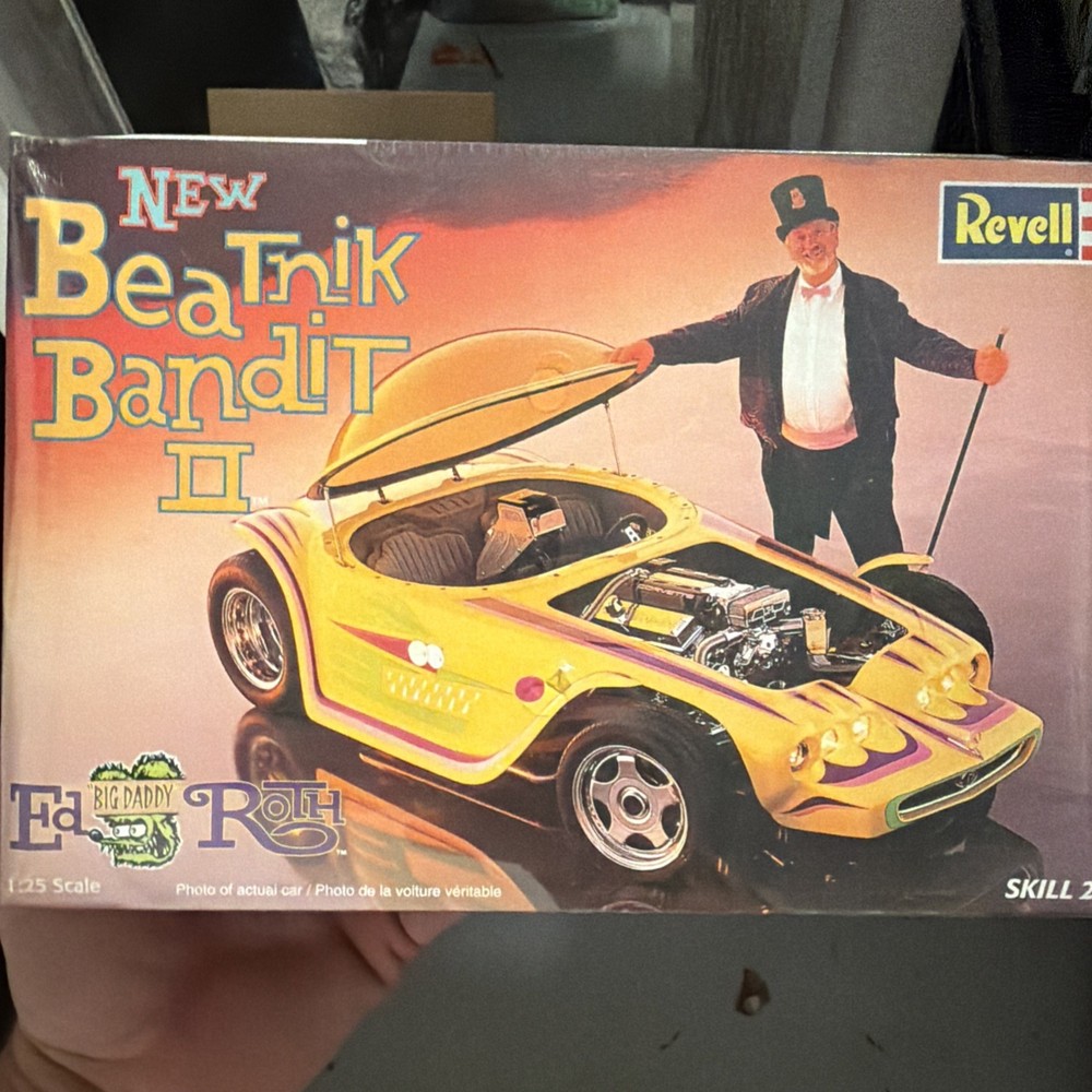 Revell Ed ‘Big Daddy’ Roth New Beatnik Bandit II 1:25 Scale Model Kit