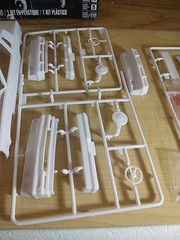 Olds 1985 Oldsmobile 442/FE3-X Show Car 1:25 scale Revell Model, Open Box Complt