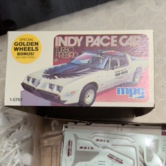 MPC Pontiac Indy Pace Car Turbo Firebird 1:25 Unassembled Plastic Kit 1-0761