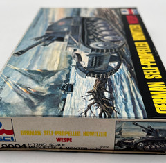 ESCI 8004 Sd.Kfz.124 Wespe German Self-Propelled Howitzer WWII 1:72 Model Kit
