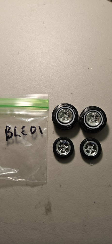 MODEL CAR SLICKS, TIRES AND MAGS BLE01