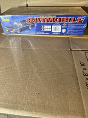 Polar Lights BATMOBILE 1:25 Scale New