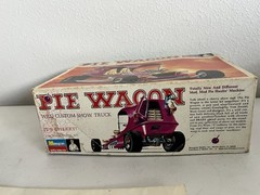 VINTAGE ORIGINAL MONOGRAM 1/24 SCALE PIE WAGON MODEL KIT Partially Built W/box