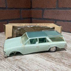 1963 Rambler Classic 4Dr. Wagon Dealer Promo Model Car 1/24 Turquise DAMAGED