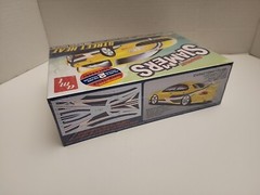 AMT Snapfast Slammers Street Heat 1998 Chrysler Concorde Plastic Model Kit #1227