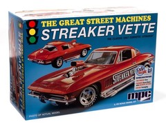 MPC 1967 Chevy Corvette Stingray Streaker Vette Plastic Model kit Car MPC973