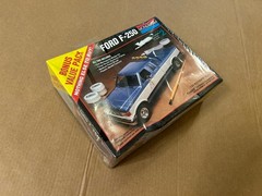 Monogram Ford F-250 Pickup Bonus Value Pack 1/24 Brand New In Factory Sealed Box