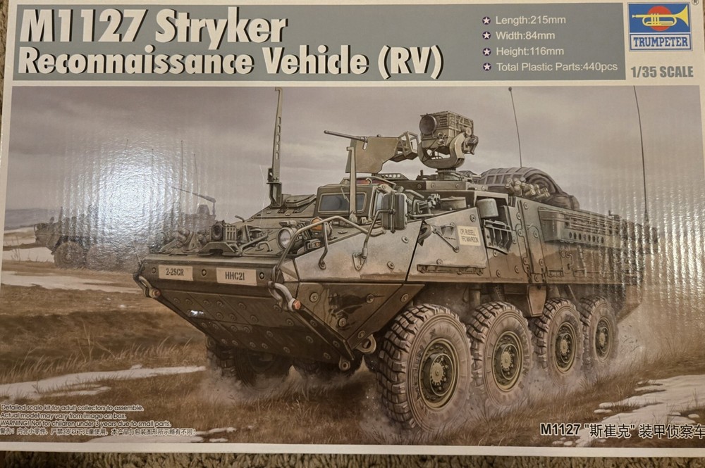 1/35 Trumpeter M1127 Stryker Recon Vehicle (RV)