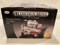Testors Lincoln Mint – Chevrolet Corvette 327 Engine 1:6 Scale Model Kit