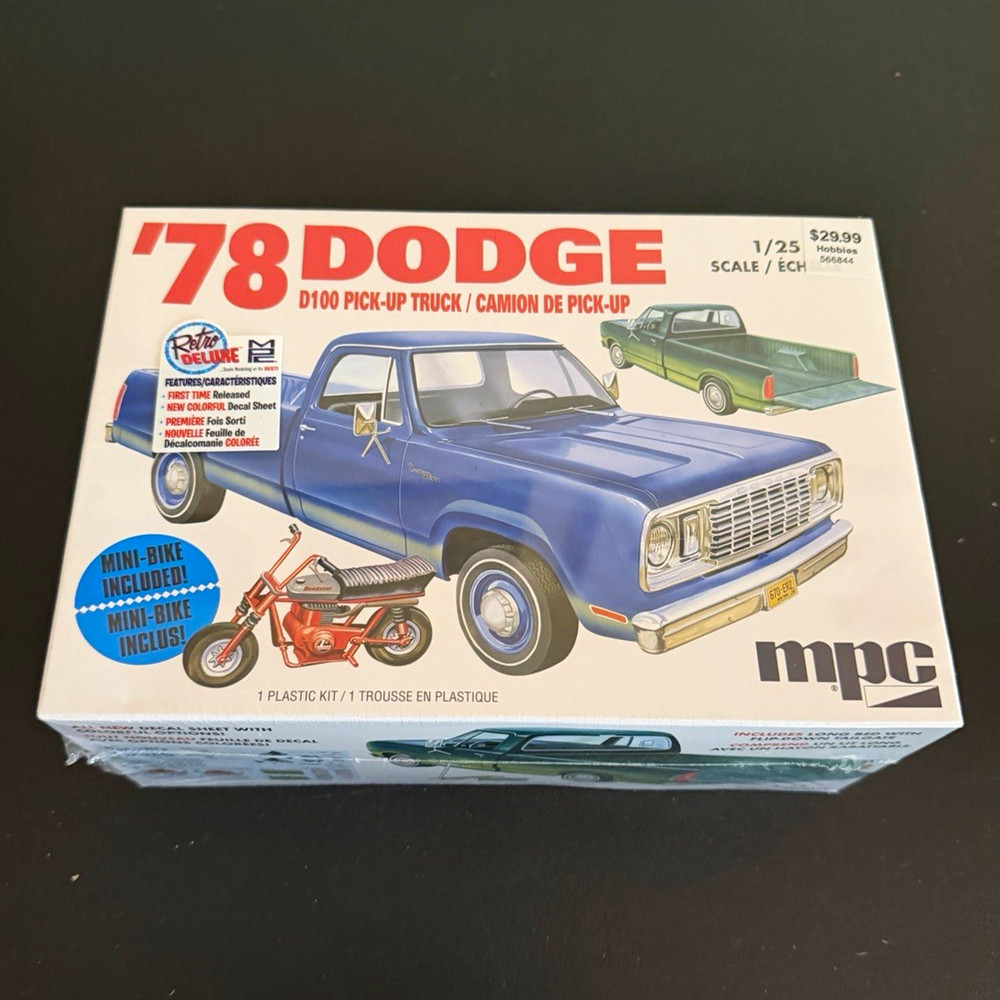 MPC ’78 Dodge D100 Pick-Up Truck 1:25 Plastic Model Kit Mini-Bike Included
