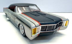 AMT 1:25 Scale 1966 Buick Wildcat Custom John Klaver Pro-Built Model Kit