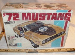 MPC 1972 MACH I MUSTANG 3 IN 1 MODEL KIT 1:25 1-7213-225 SEALED