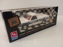 Amt Ertl 1995 Chevrolet C-1500 Truck Brickyard 400 Pace Car
