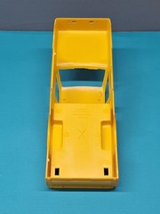 Revell AMT Ertl Monogram MPC 1/32 Model Part Snap Tite Toyota Pickup Yellow Body