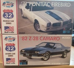 Atlantis M2004 1982 Z-28 Camaro 1/32 + 1971 Pontiac Firebird M2009 2 model kits